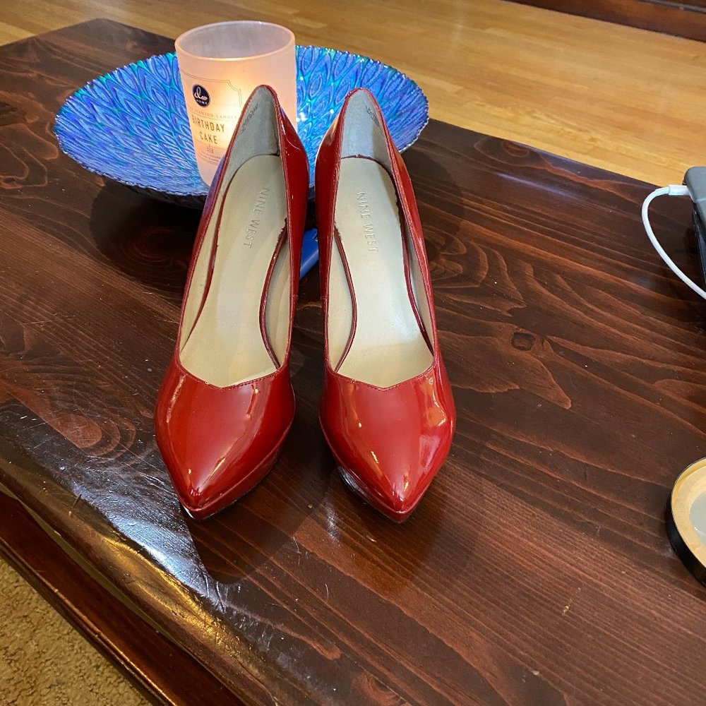 Nine West size 6 heels